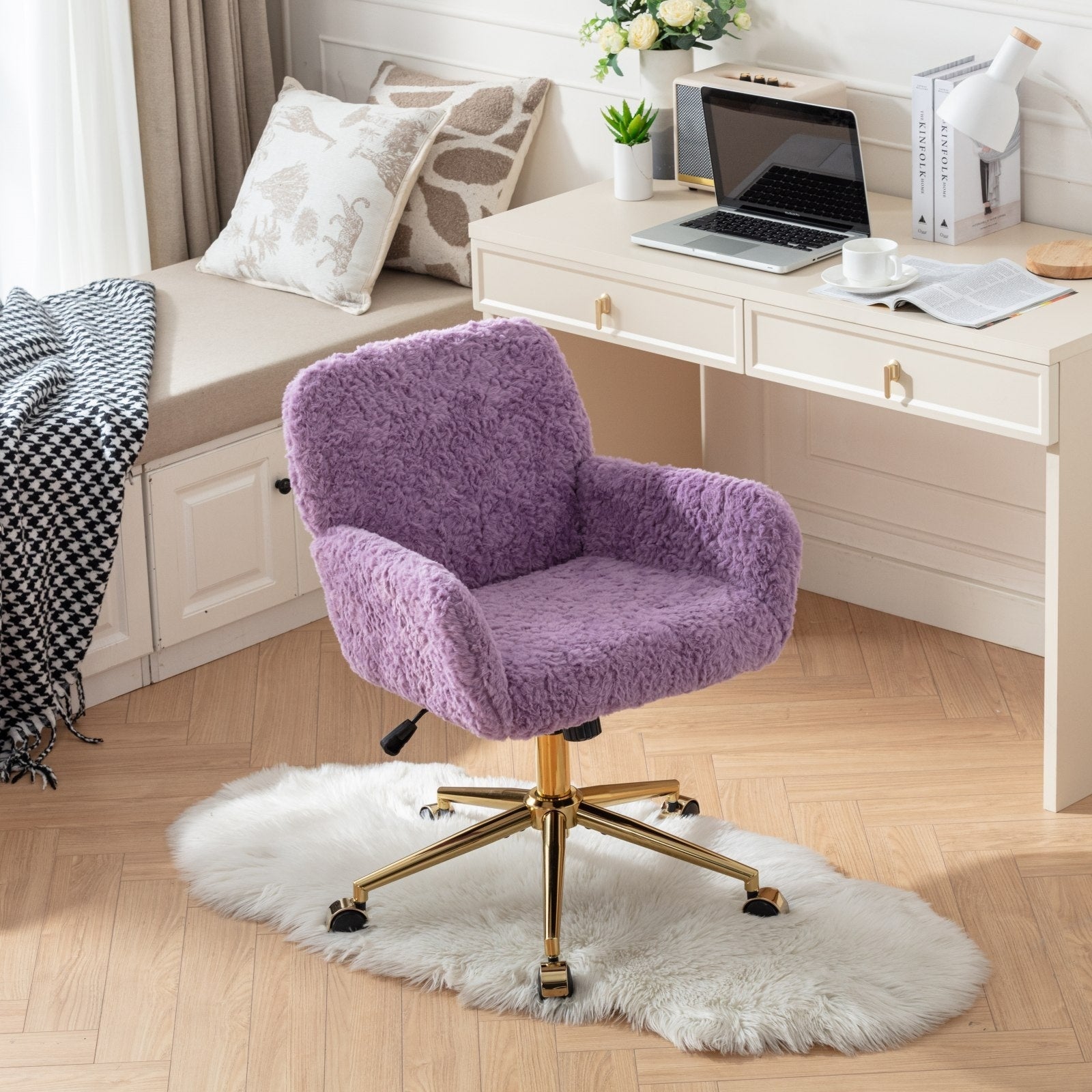 A&A Velvet Office Chair – With Artificial Rabbit Hairs & Gold Base