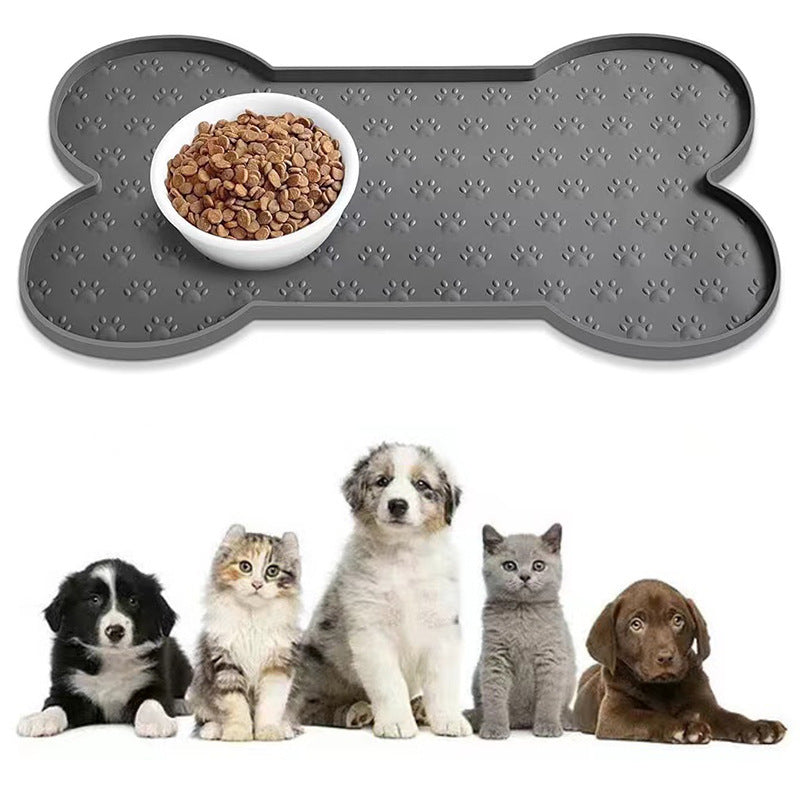 Anti-Spill Pet Feeding Mat – Easy Clean Silicone Base